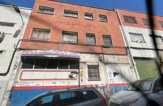 Terreno urbano para edificio residencial