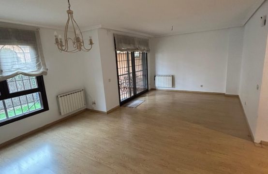 Chalet en Reston, Valdemoro