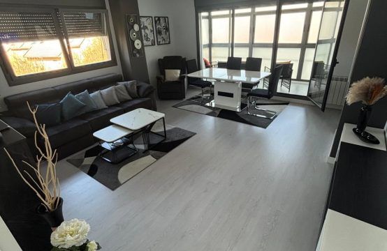 Exclusivo piso reformado en zona hospital Valdemoro